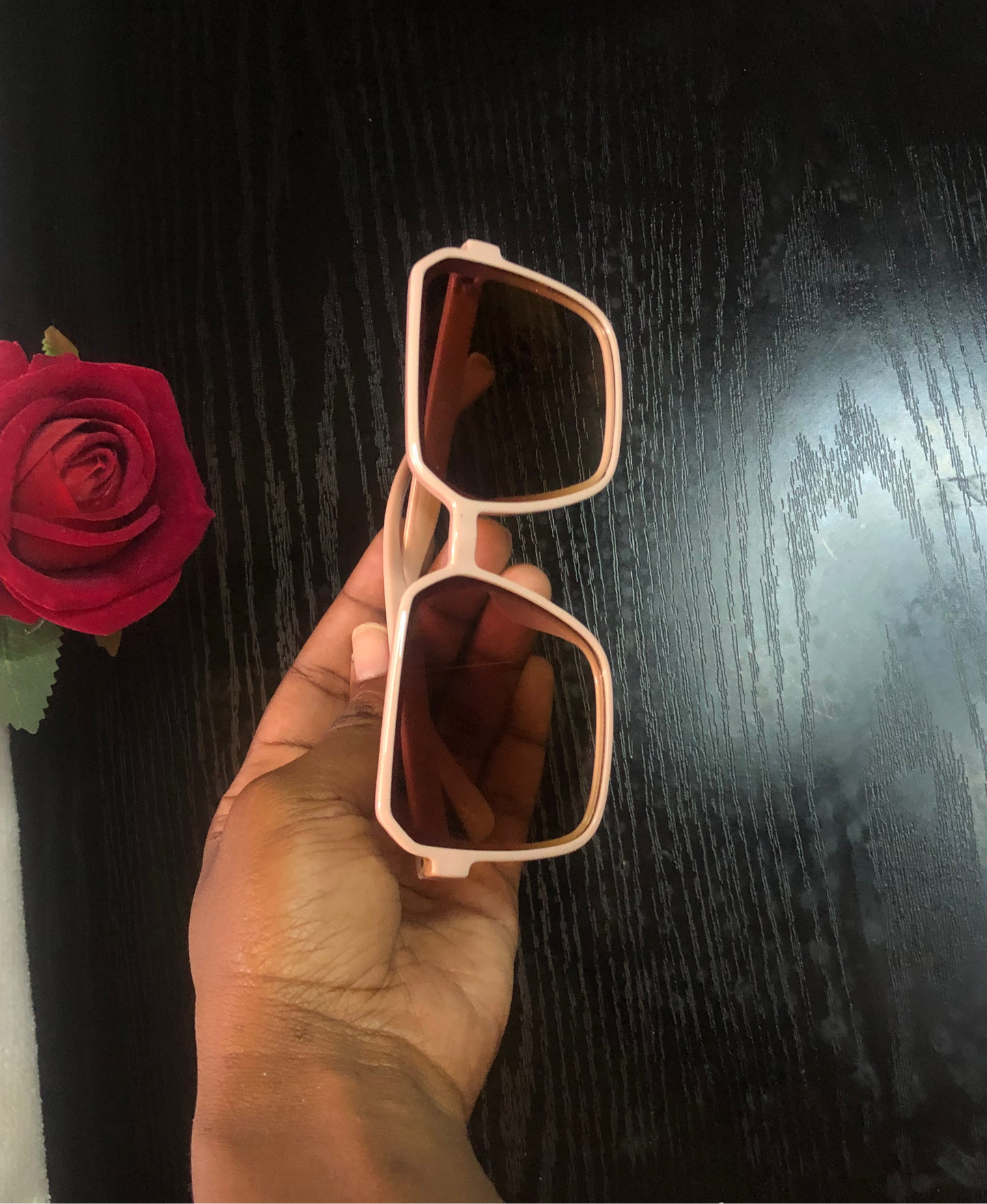 1 pc Boujie Glasses - Randomized