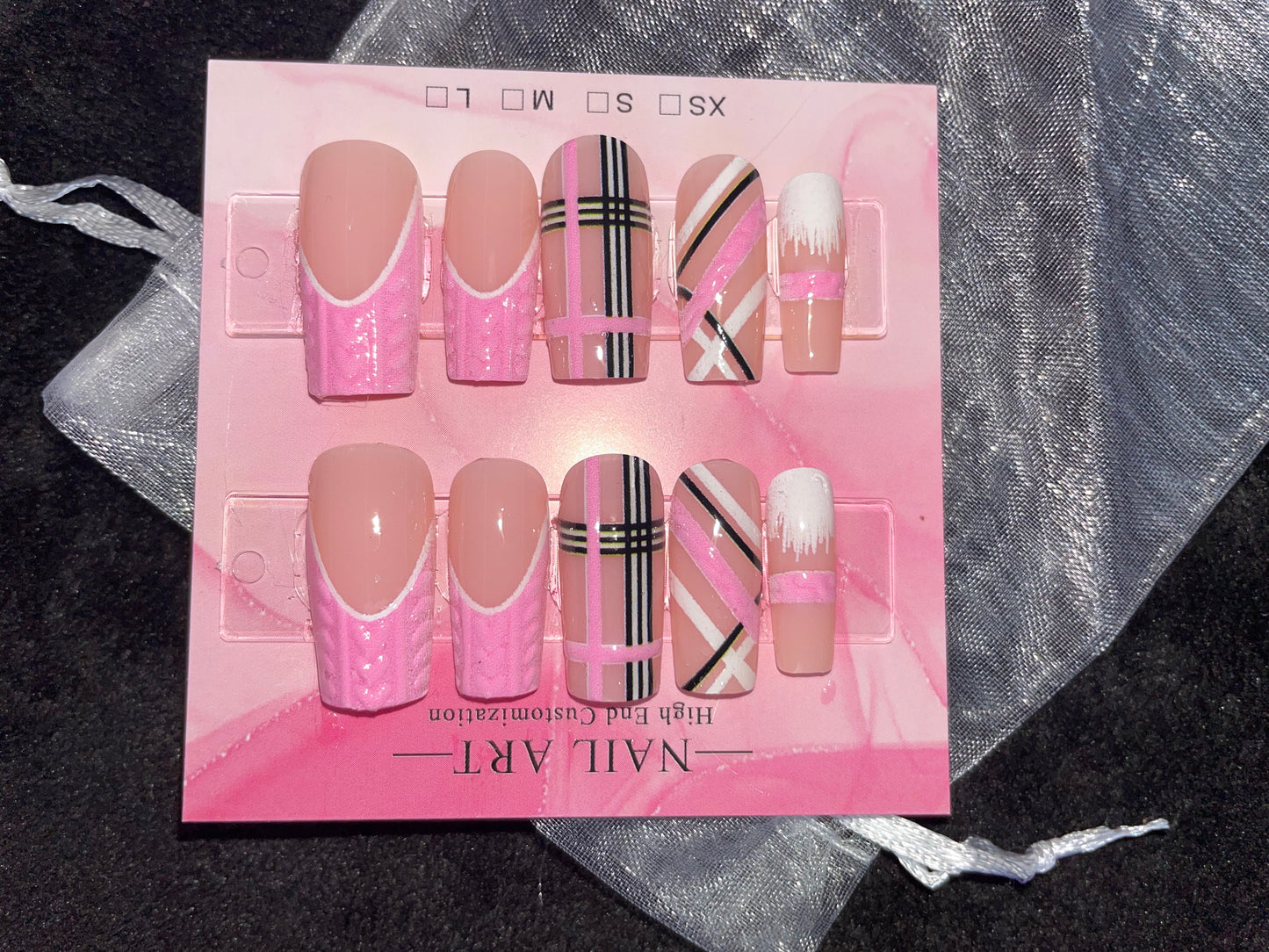 Press & Slay - Randomized press-ons